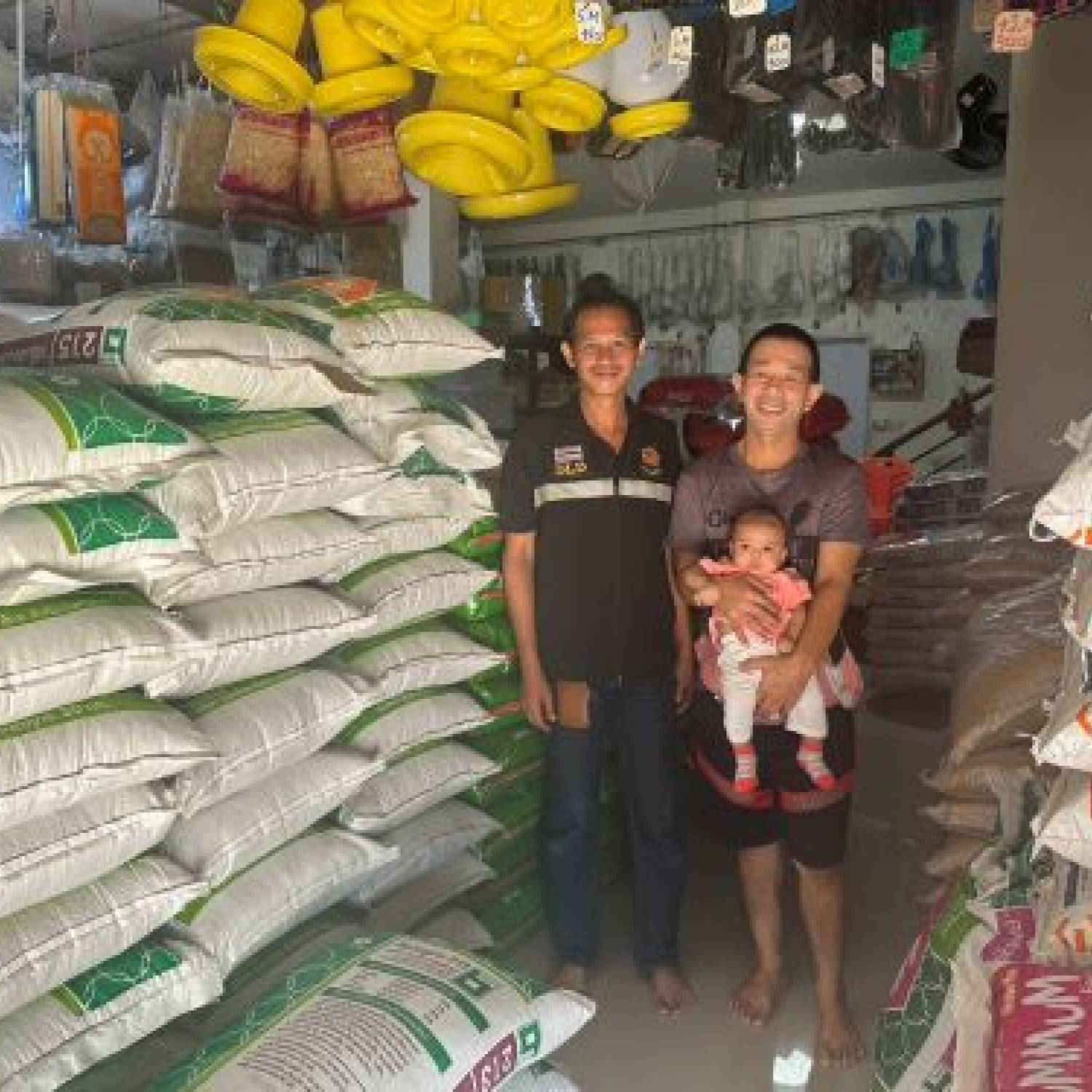 สำนักงานปศุสัตว์จังหวัดปทุมธานี ลงพื้นที่ติดตามการต่อใบอนุญาตขายอาหารสัตว์ ประจำปีงบประมาณ 2569