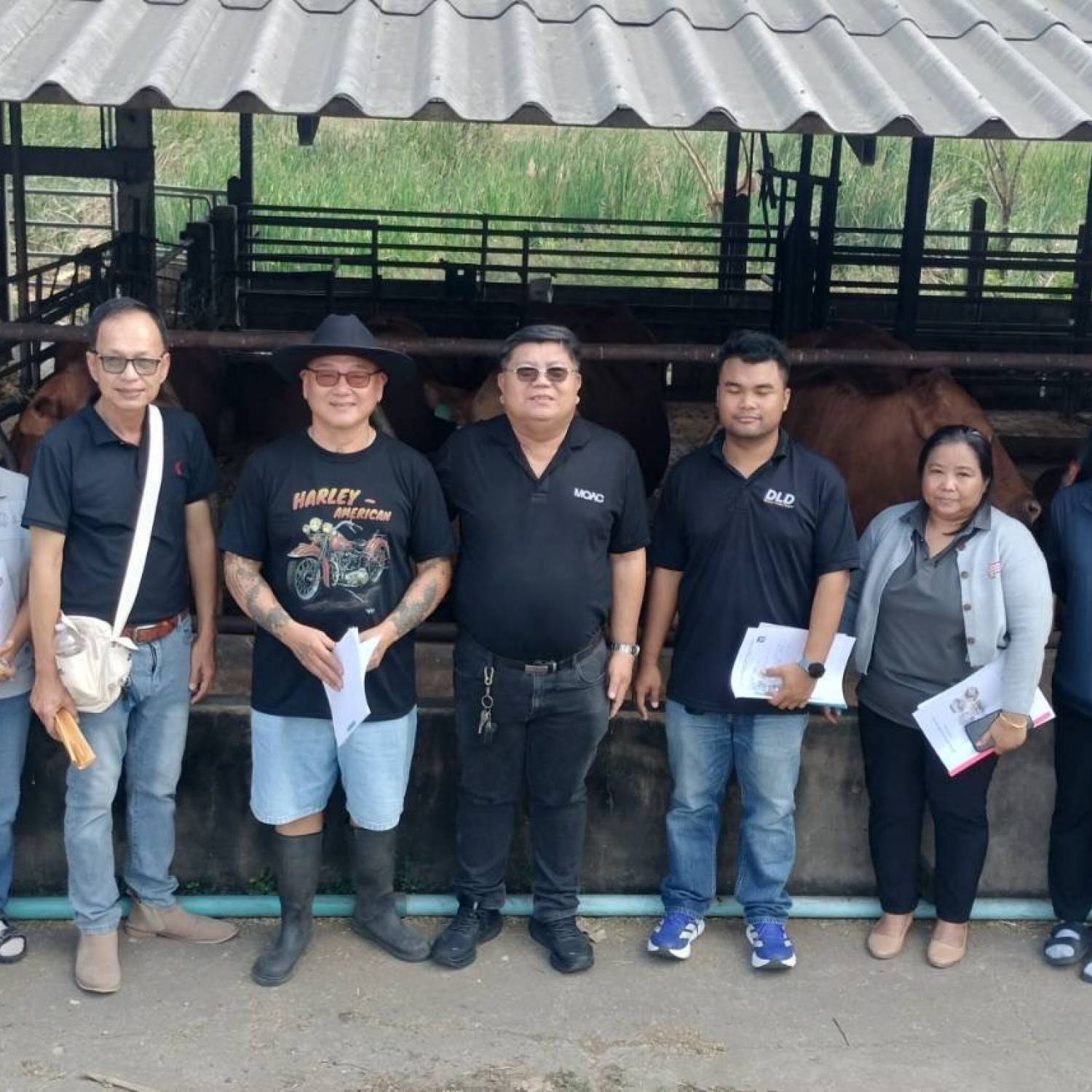 สำนักงานปศุสัตว์จังหวัดปทุมธานี คัดเลือกฟาร์มเครือข่ายสัตว์พันธุ์ดีระดับเขต