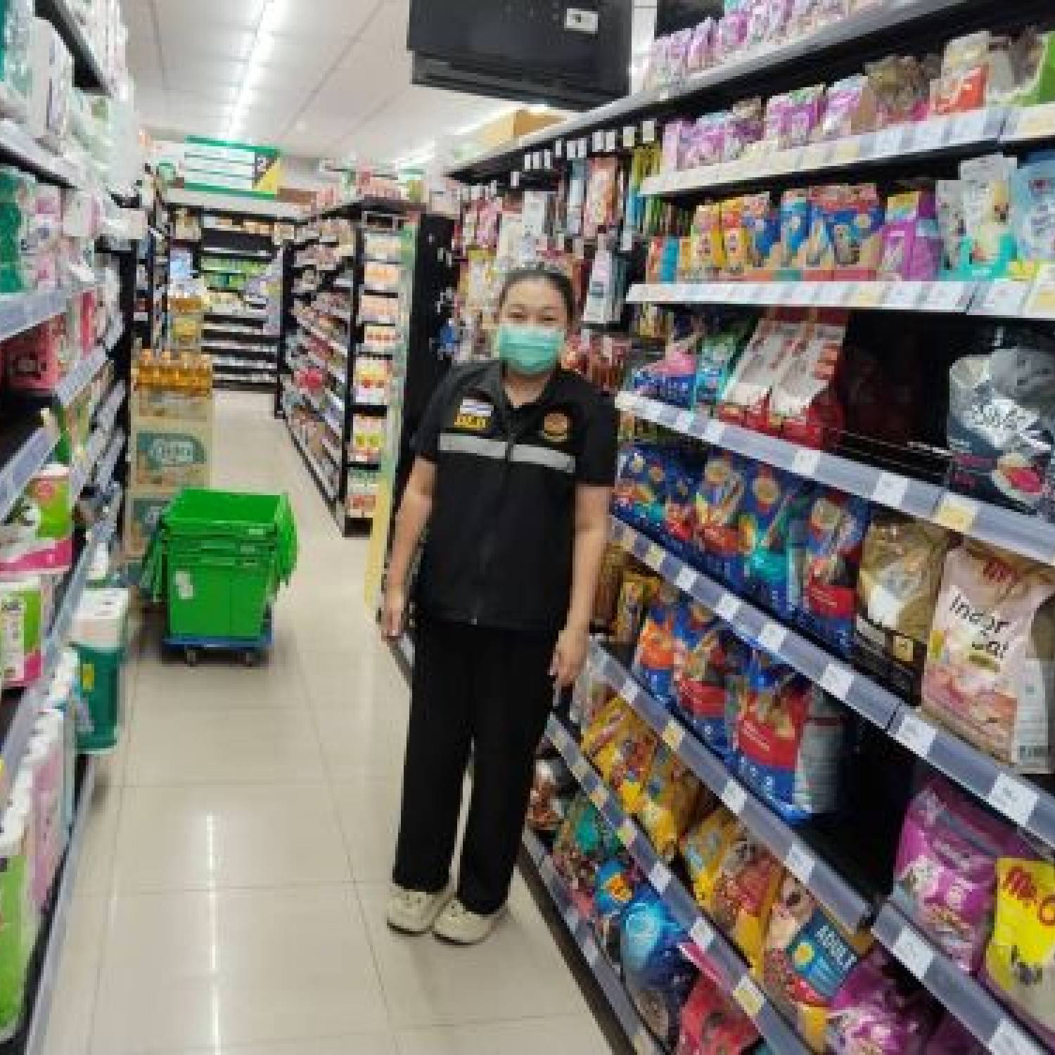 สำนักงานปศุสัตว์จังหวัดปทุมธานี  ลงพื้นที่ติดตามการต่อใบอนุญาตขายอาหารสัตว์ ประจำปีงบประมาณ 2569