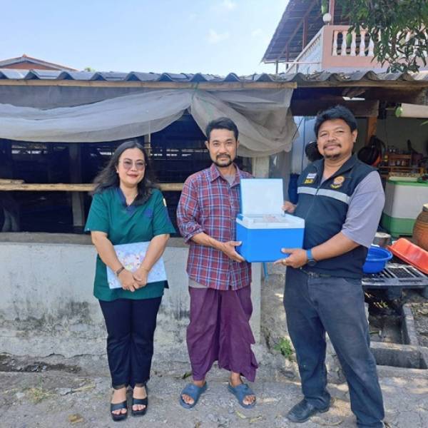 ตรวจเยี่ยม ให้ความรู้คำแนะนำด้านการสุขาภิบาลสัตว์การดูแลสัตว์เบื้องต้น