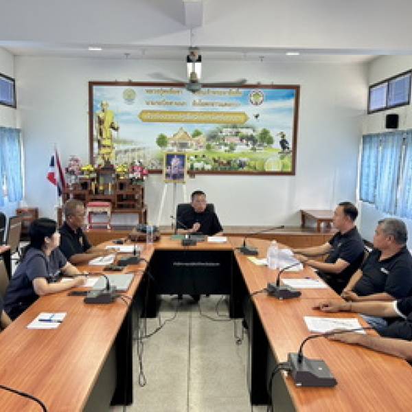 ปศุสัตว์จังหวัดชัยนาท ประชุมมอบนโยบายแก่เจ้าหน้าที่สำนักงานปศุสัตว์อำเภอเมืองชัยนาท