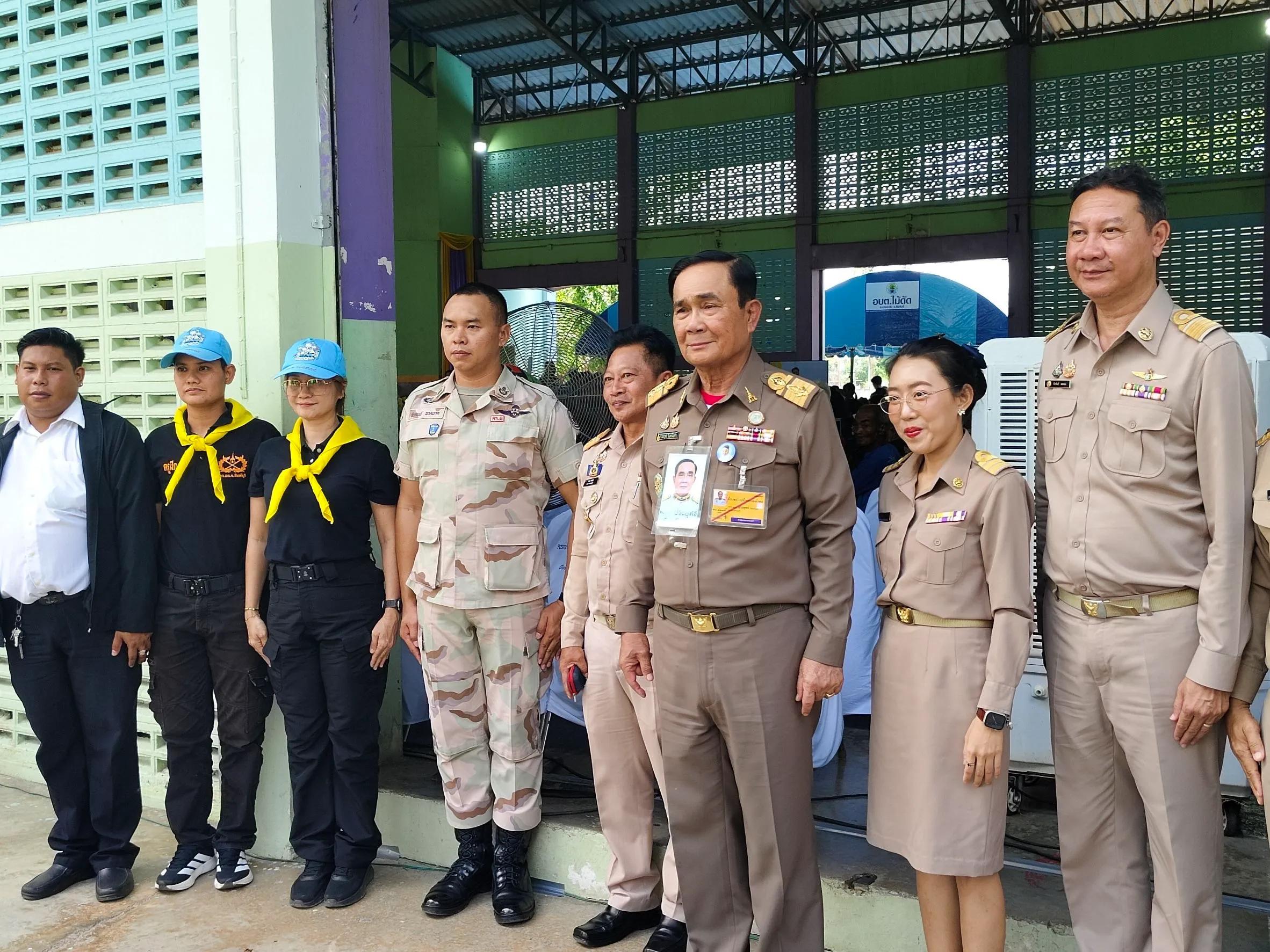 ปศุสัตว์สิงห์บุรีร่วมพิธีมอบความช่วย เหลือพระราชทานในโครงการสืบสานพระ ราชปณิธานแก่ราษฎรจังหวัดสิงห์บุรี