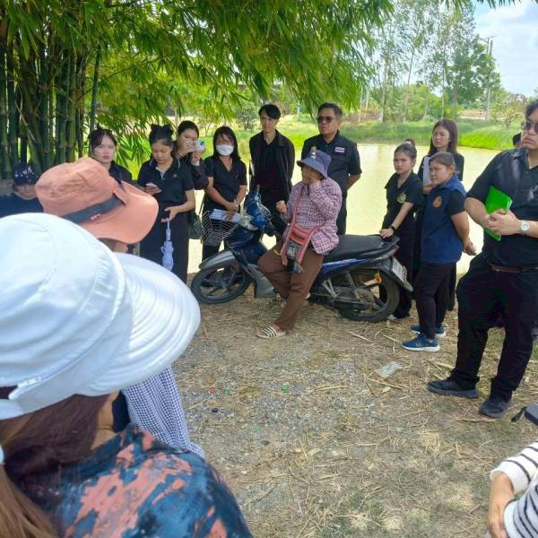 สำนักงานปศุสัตว์จังหวัดอ่างทอง กลุ่มพัฒนาคุณภาพสินค้าปศุสัตว์ ร่วมกับเจ้าหน้าที่สำนักงานปศุสัตว์อำเภอโพธิ์ทอง ร่วมลงพื้นที่ตรวจสอบข้อเท็จจริง กรณีเรื่องร้องเรียนได้รับความเดือดร้อนจากกลิ่นเหม็นของฟาร์มเลี้ยงสุกร