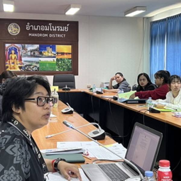 ปศุสัตว์ชัยนาทประชุมเตรียมความพร้อมการประเมินต่ออายุการรับรองพื้นที่ปลอดโรคพิษสุนัขบ้า ระดับท้องถิ่น