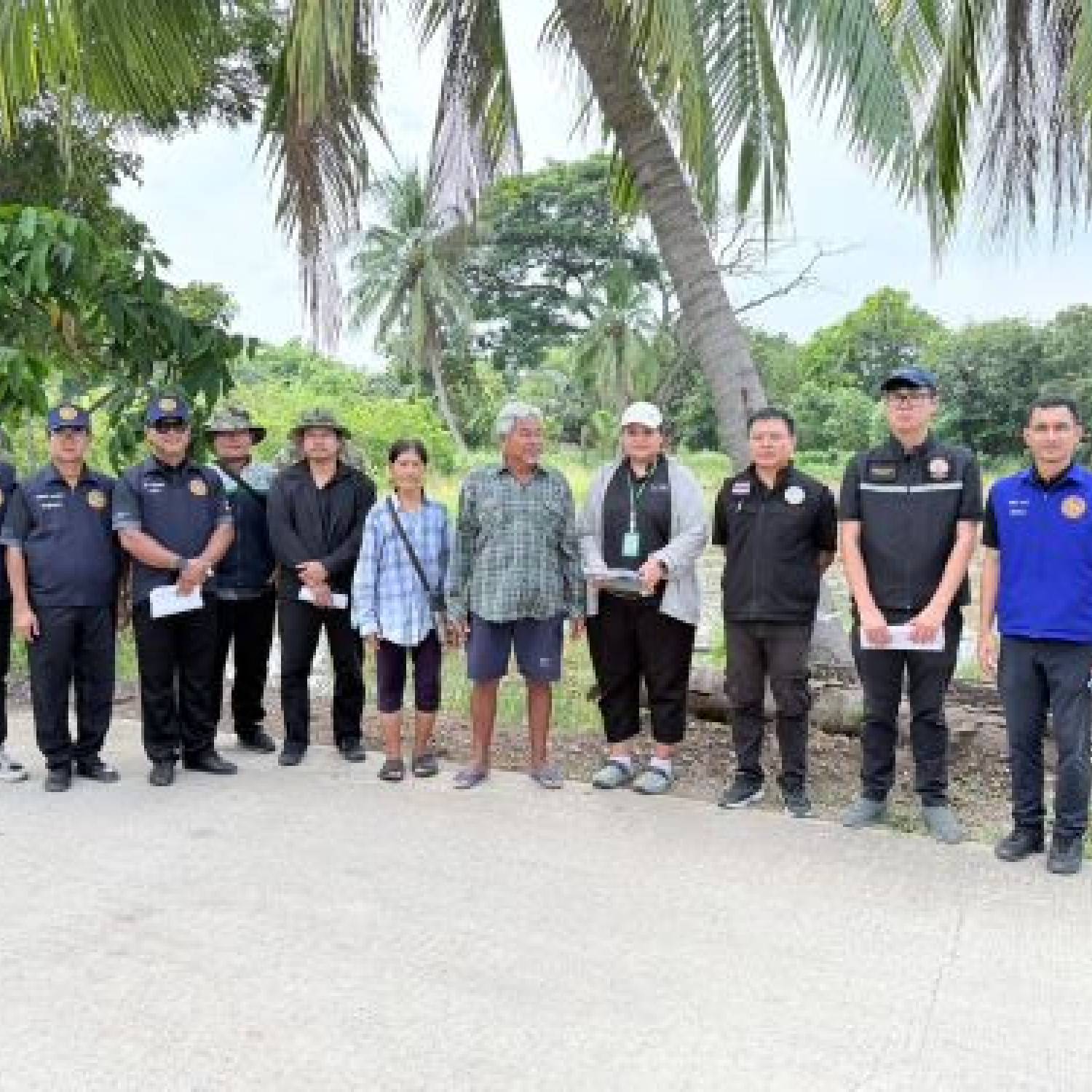 สำนักงานปศุสัตว์จังหวัดปทุมธานี ลงพื้นที่ร่วมตรวจสอบความเสียหายด้านการเกษตร(อำเภอสามโคก)
