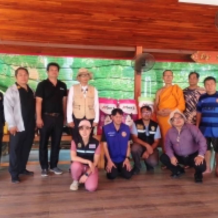 ครอบครัวปศุสัตว์เขต 1 ลงพื้นที่ช่วยเหลือสัตว์เลี้ยงเพื่อบรรเทาความเดือดร้อนจากเหตุอุทกภัยในพื้นที่อำเภอพระนครศรีอยุธยา จังหวัดพระนครศรีอยุธยา