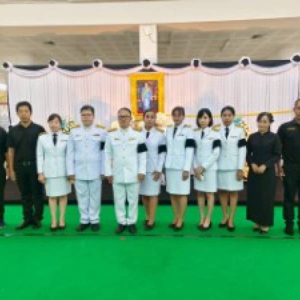 จังหวัดนนทบุรี-พิธีบำเพ็ญกุศล เพื่ออุทิศถวายพระราชกุศลแด่สมเด็จพระนางเจ้าสิริกิติ์ พระบรมราชินีนาถ พระบรมราชชนนีพันปีหลวง