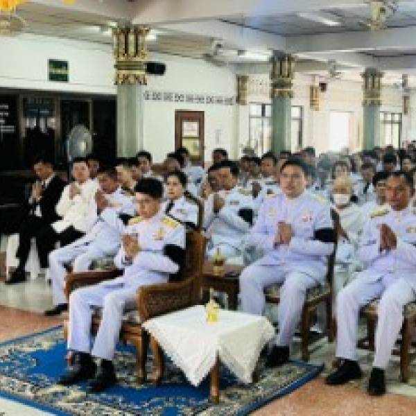 จังหวัดนนทบุรี-ปศุสัตว์อำเภอบางกรวย ร่วมพิธีบำเพ็ญกุศลเพื่ออุทิศถวายพระราชกุศลแด่สมเด็จพระนางเจ้าสิริกิติ์ พระบรมราชินีนาถ พระบรมราชชนนีพันปีหลวง 