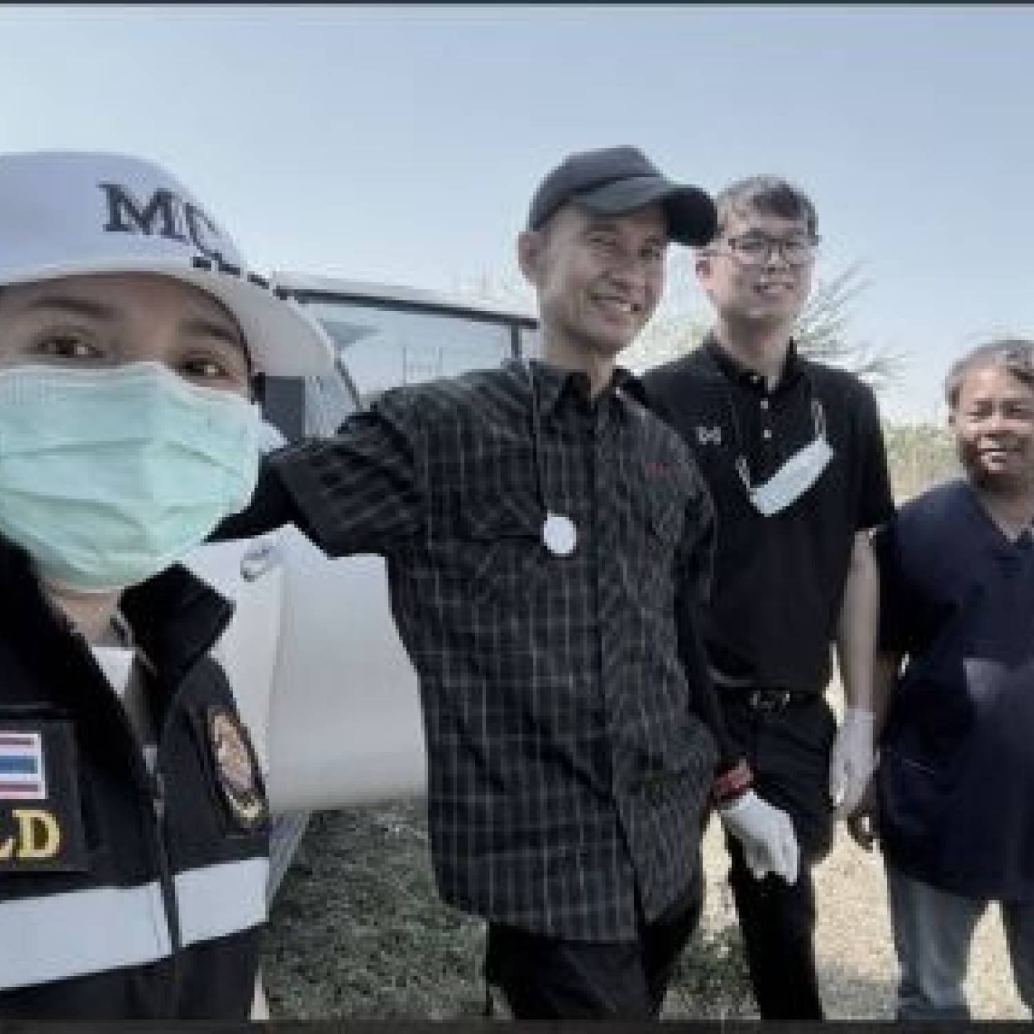 สำนักงานปศุสัตว์จังหวัดปทุมธานี ลงพื้นที่ปฏิบัติงาน เก็บตัวอย่าง และรักษาโคป่วยในพื้นที่อำเภอคลองหลวง 