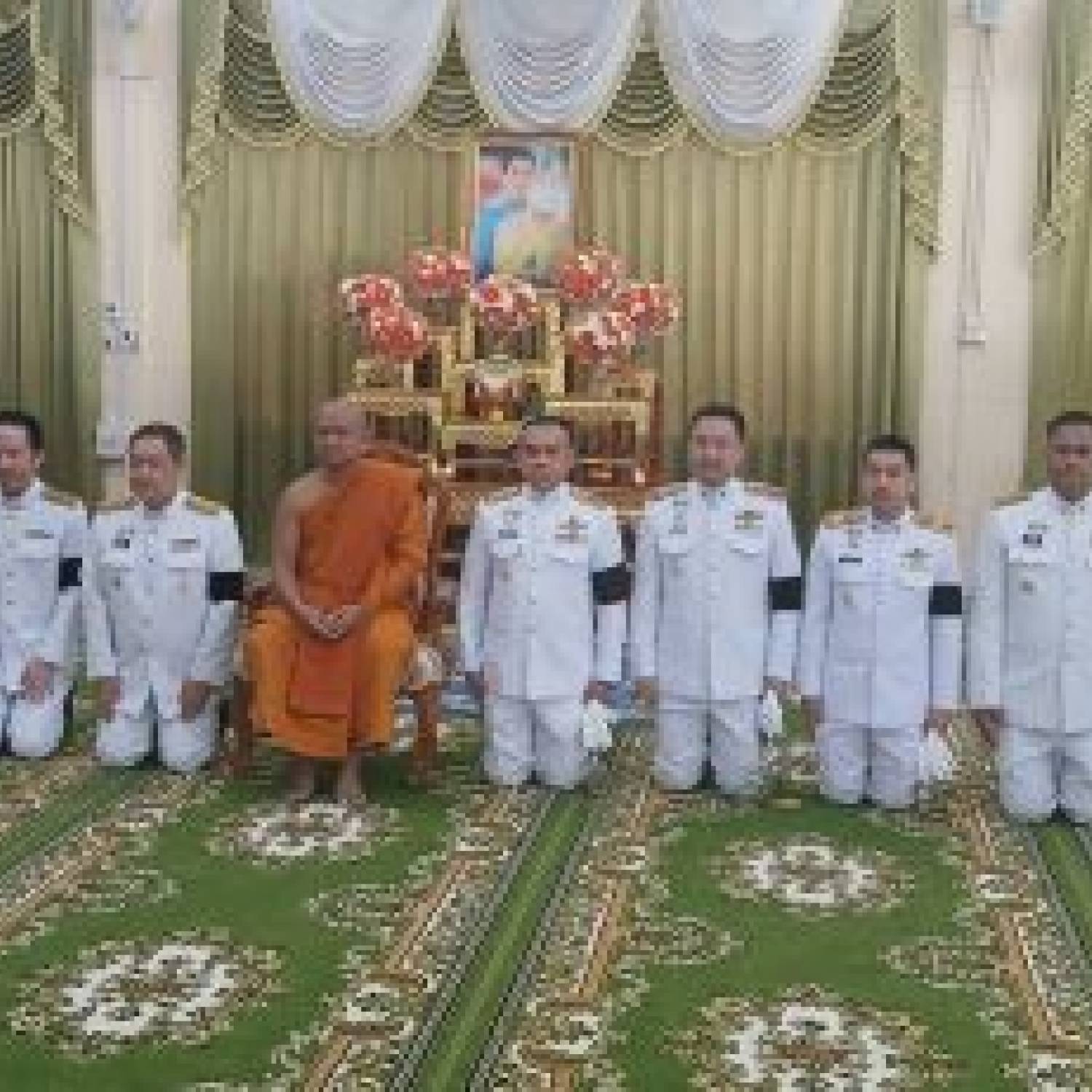 สำนักงานปศุสัตว์จังหวัดปทุมธานี ร่วมพิธีเจริญพระพุทธมนต์เฉลิมพระเกียรติฯ