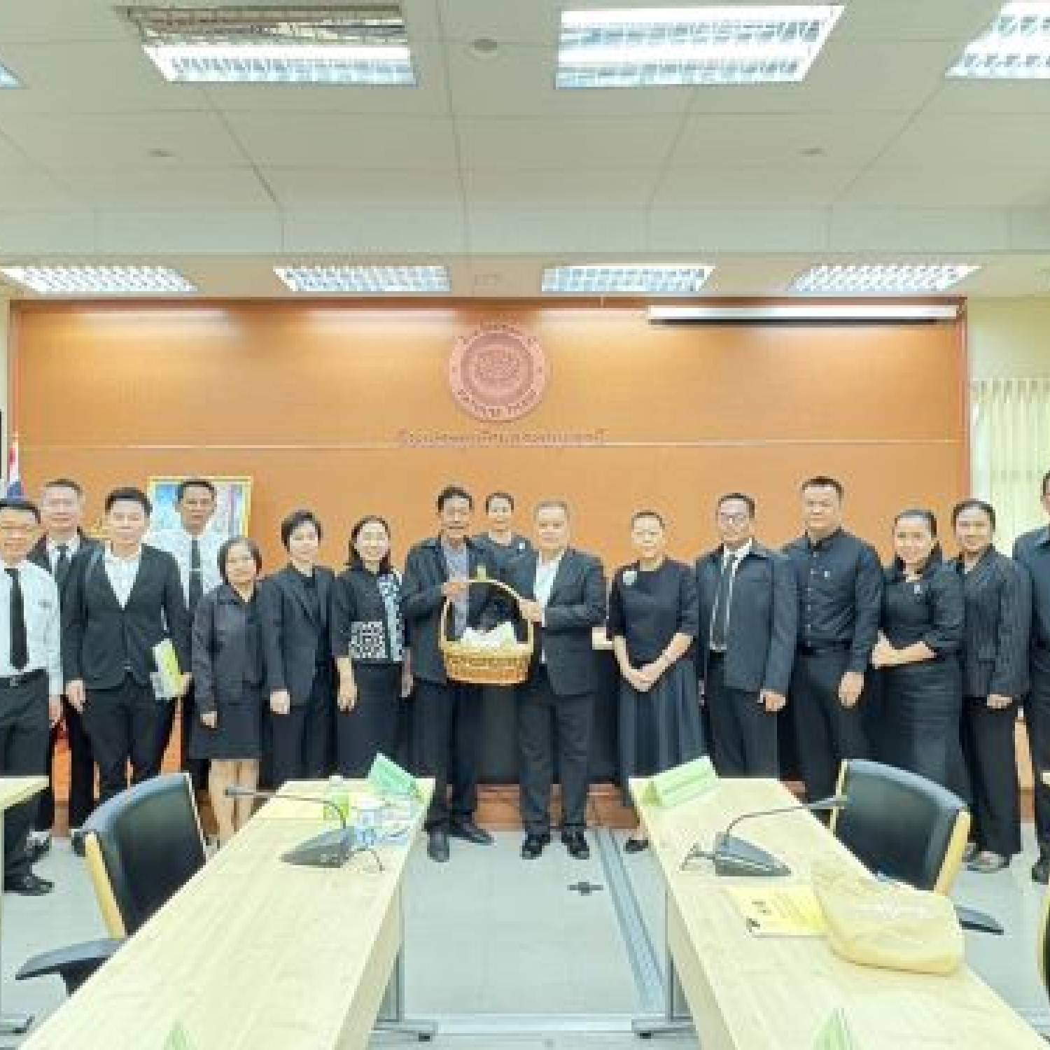 สำนักงานปศุสัตว์จังหวัดปทุมธานี เข้าร่วมการประชุมส่วนราชการสังกัดกระทรวงเกษตรและสหกรณ์จังหวัดปทุมธานีและหน่วยงานที่เกี่ยวข้อง